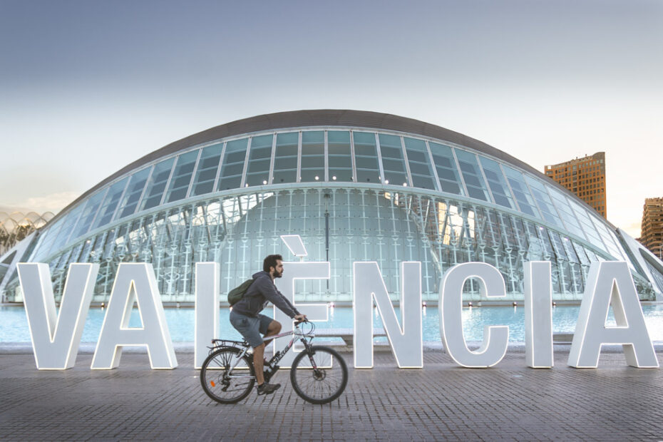 Visitar Valência de bicicleta